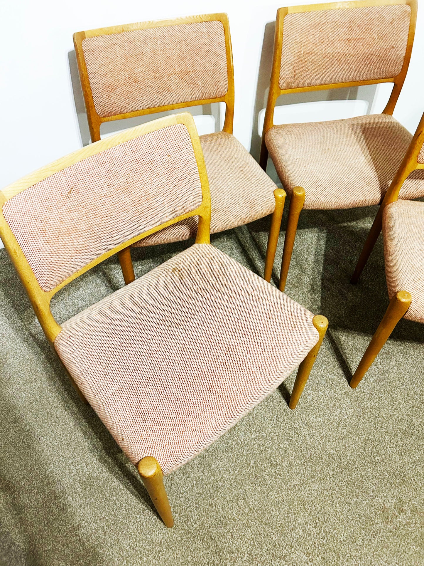 Niels Otto Moller Model 80 Set of Six Scandinavian Design Dining Chairs in Pink Fabric and Teak Frame, Denmark, 1960s. Marshall Walker Antique & Vintage Furniture